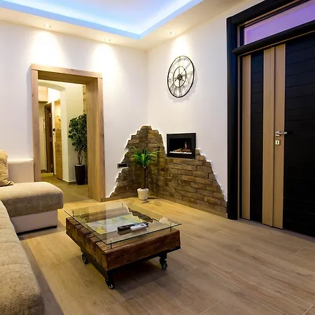Cosmopolitan Apartment Belgrade Exterior photo
